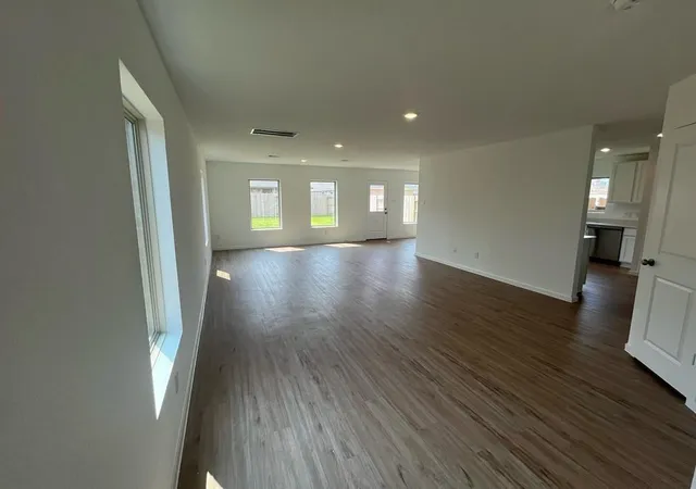 Photo 3 of Single family home for sale at 10910 Tawny Ridge, Beasley, TX 77417 | MLS# 60986282 | Listing updated on 2026-09-11
