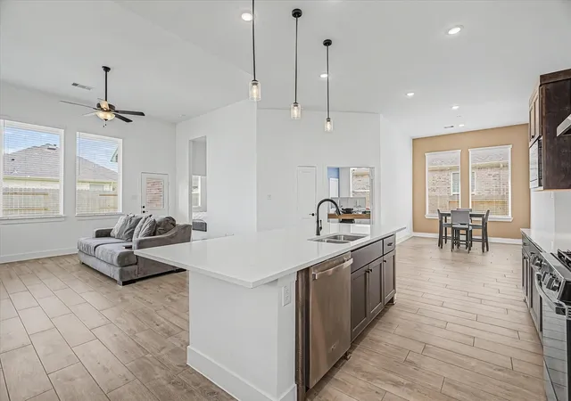 Photo 4 of Single family home for sale at 3851 Mulberry Farms Dr, Santa Fe, TX 77510 | MLS# 41958565 | Listing updated on 2026-09-20