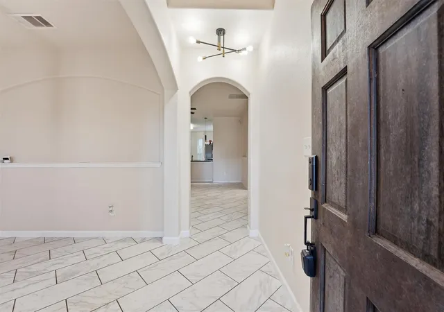 Photo 4 of Single family home for sale at 4743 Bay Vista Dr, Baytown, TX 77523 | MLS# 77940128 | Listing updated on 2026-10-06