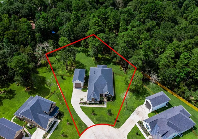 Photo 2 of Single family home for sale at 613 Blue Mockingbird Ct, Magnolia, TX 77354 | MLS# 70312703 | Listing updated on 2026-09-27