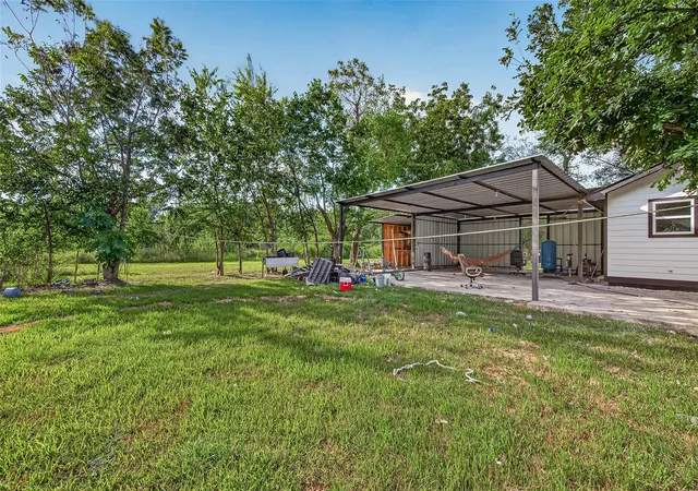 Photo 3 of Single family home for sale at 4739 Fm 1096 Rd, Boling, TX 77420 | MLS# 45035629 | Listing updated on 2026-09-18