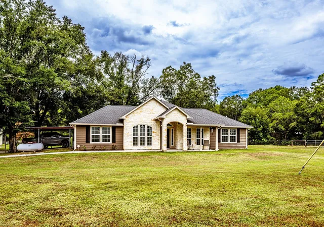 Photo 3 of Single family home for sale at 12220 Farm To Market 356, Trinity, TX 75862 | MLS# 83550558 | Listing updated on 2026-09-12