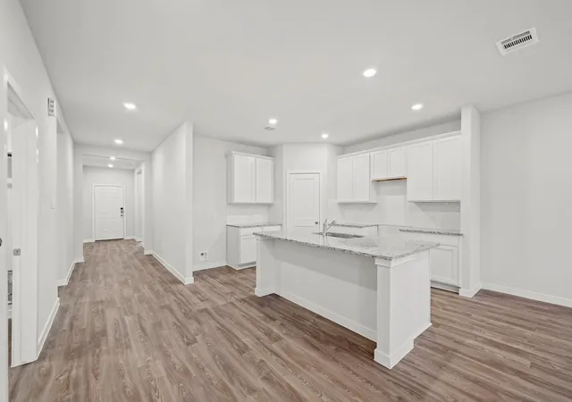 Photo 4 of Single family home for sale at 9732 Caney Bnd Rd, Conroe, TX 77303 | MLS# 96583479 | Listing updated on 2026-09-20