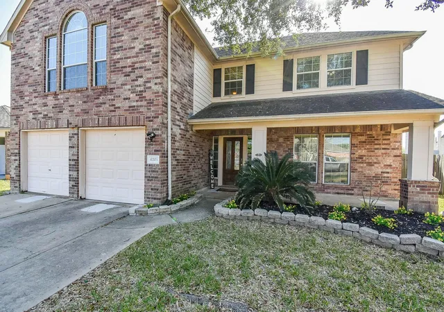 Photo 3 of Single family home for sale at 6703 Morning Glory Tr, Richmond, TX 77407 | MLS# 14441478 | Listing updated on 2026-09-11