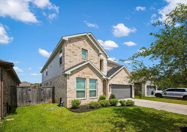 Photo 3 of Single family home for sale at 396 Weimer Lagoon Rd, La Porte, TX 77571 | MLS# 9610312 | Listing updated on 2026-09-21