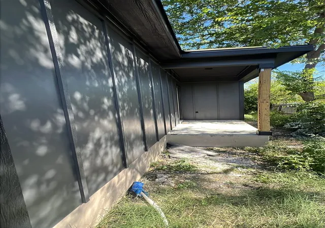 Photo 4 of Single family home for sale at 1715 El Monte Blvd, San Antonio, TX 78201 | MLS# 89022635 | Listing updated on 2026-09-03