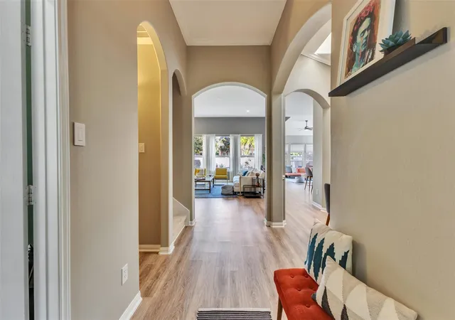 Photo 4 of Single family home for sale at 2827 Wimberly Knoll Ln, Richmond, TX 77406 | MLS# 47764943 | Listing updated on 2026-10-11