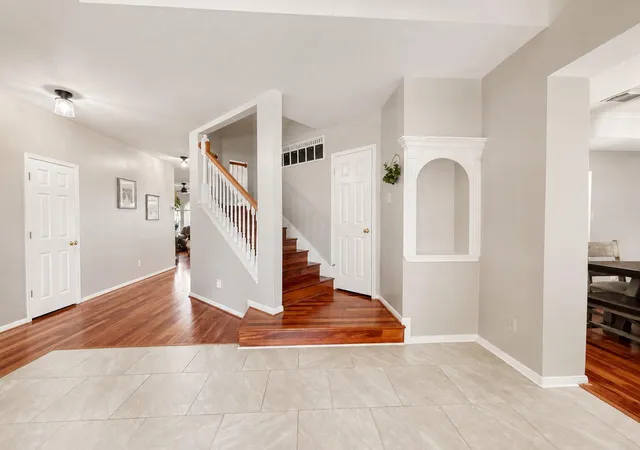 Photo 3 of Single family home for sale at 18901 Par Two Cir, Humble, TX 77346 | MLS# 15003243 | Listing updated on 2026-09-19