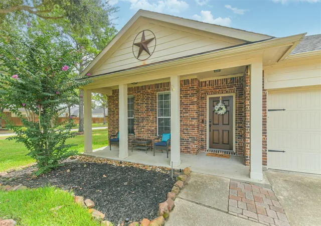 Photo 2 of Single family home for sale at 16103 Spur Cyn Ct, Cypress, TX 77429 | MLS# 50113372 | Listing updated on 2026-09-11