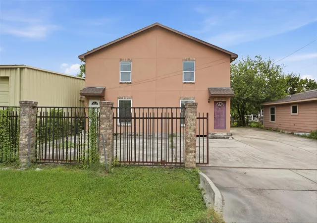 Multi family home for sale at 11375 Allwood St, Houston, TX 77093 | MLS# 64123031