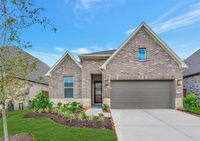 Photo 2 of Single family home for sale at 8931 Gray Fox Trl, Manvel, TX 77578 | MLS# 11109683 | Listing updated on 2026-09-11