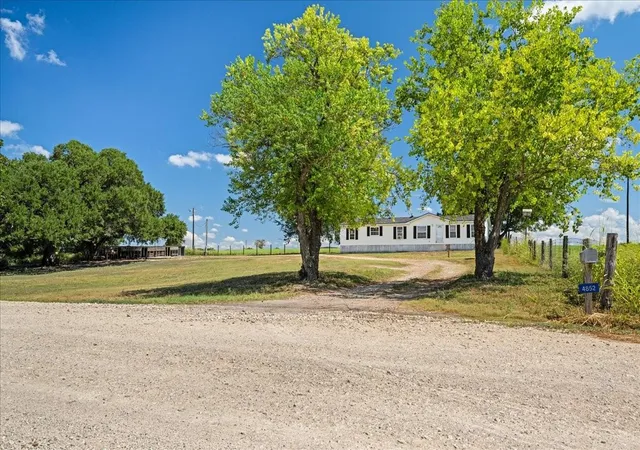 Photo 3 of Land for sale at 4852 Skull Crk Rd, Fayetteville, TX 78940 | MLS# 89530561 | Listing updated on 2026-10-02