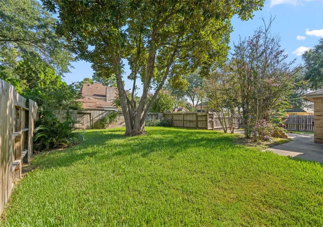 Photo 50 of Single family home for sale at 14702 Charlmont Dr, Houston, TX 77083 | MLS# 22142858 | Listing updated on 2026-10-04