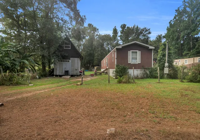 Photo 3 of Single family home for sale at 8318 Silver Maple, Plantersville, TX 77363 | MLS# 80272183 | Listing updated on 2026-09-08