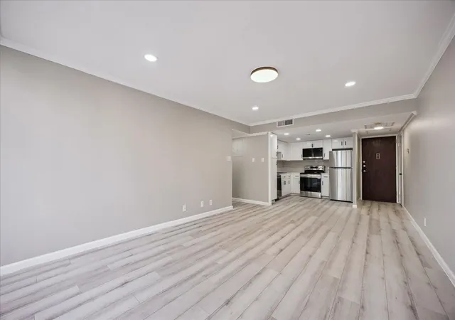 Photo 3 of Condo for sale at 2016 Main St #903, Houston, TX 77002 | MLS# 57504207 | Listing updated on 2026-09-03