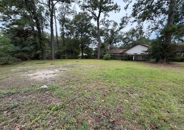 Photo 4 of Land for sale at 655 Gardenia Ave, Orange, TX 77630 | MLS# 97141656 | Listing updated on 2026-09-11