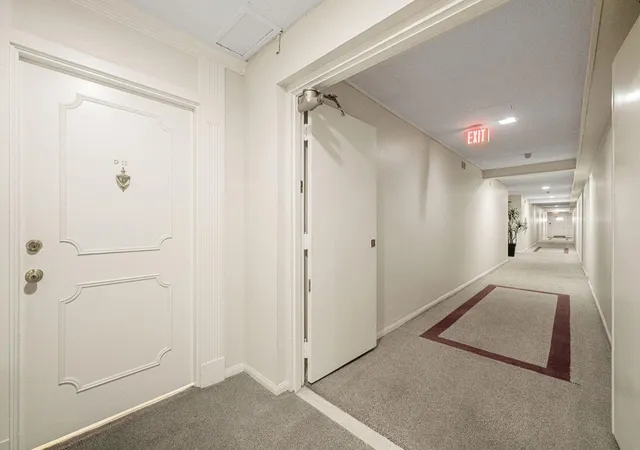 Photo 3 of Condo for sale at 2600 Bellefontaine St #D12, Houston, TX 77025 | MLS# 76549157 | Listing updated on 2026-09-23