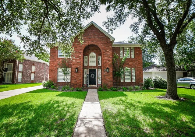 Photo 3 of Single family home for sale at 5430 Davids Bnd Dr, Sugar Land, TX 77479 | MLS# 74094349 | Listing updated on 2026-09-23