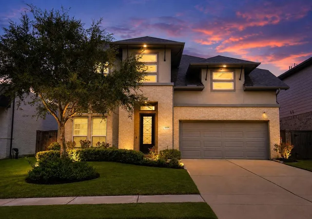 Photo 2 of Single family home for sale at 30706 Hawthorn Glen Ct, Fulshear, TX 77441 | MLS# 36425017 | Listing updated on 2026-09-15