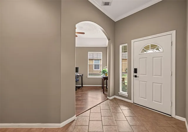 Photo 4 of Single family home for sale at 5322 Greenbrae Ln, Katy, TX 77494 | MLS# 10964567 | Listing updated on 2026-09-14