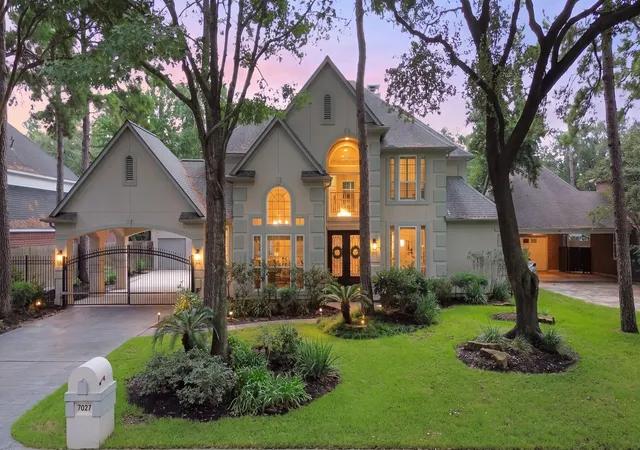 Photo 1 of Single family home for sale at 7027 Centre Oaks Dr, Houston, TX 77069 | MLS# 49339727 | Listing updated on 2026-09-12