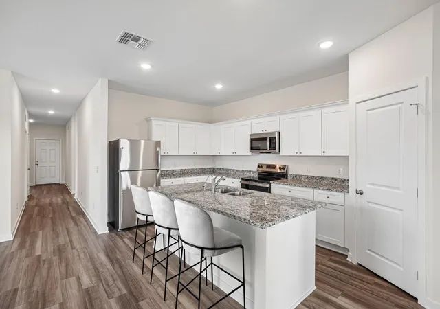Photo 3 of Single family home for sale at 2214 Blue Mariner Path, Dickinson, TX 77539 | MLS# 54884692 | Listing updated on 2026-09-17