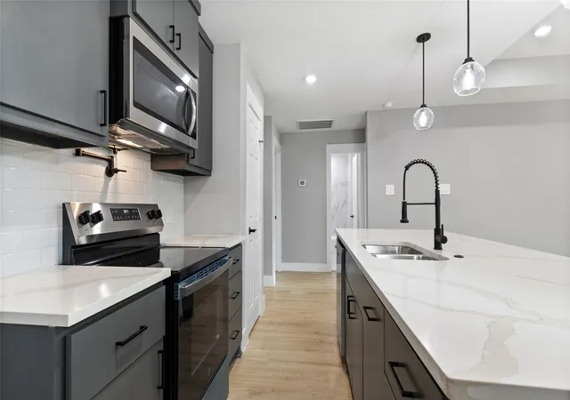 Photo 3 of Single family home for sale at 3117 Josephine St, Houston, TX 77026 | MLS# 23632073 | Listing updated on 2026-10-07