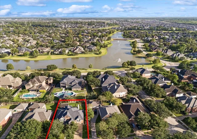 Photo 2 of Single family home for sale at 2902 Grand Mesa Pass, Missouri City, TX 77459 | MLS# 82654230 | Listing updated on 2026-09-28
