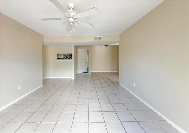 Photo 4 of Condo for sale at 8529 Hearth Dr #22, Houston, TX 77054 | MLS# 75992261 | Listing updated on 2026-09-23