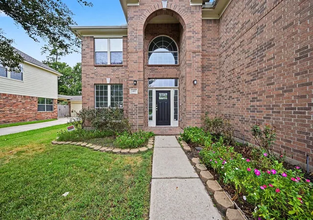 Photo 2 of Single family home for sale at 24927 Corbin Gate Dr, Spring, TX 77389 | MLS# 65883684 | Listing updated on 2026-09-05