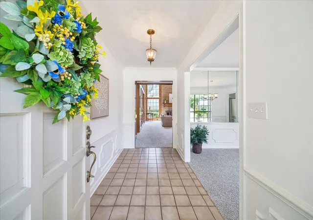 Photo 2 of Single family home for sale at 5410 Red Cliff Dr, Kingwood, TX 77345 | MLS# 88104172 | Listing updated on 2026-09-04