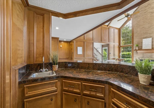 Photo 4 of Single family home for sale at 5410 Red Cliff Dr, Kingwood, TX 77345 | MLS# 88104172 | Listing updated on 2026-09-04