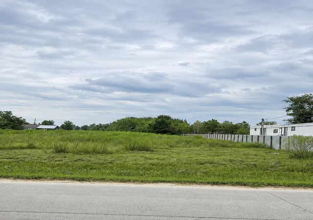Photo 1 of Land for sale at 1711 County Rd 3542, Cleveland, TX 77327 | MLS# 15066543 | Listing updated on 2026-10-13