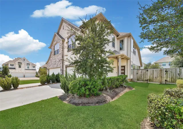 Photo 2 of Townhouse for sale at 19607 San Angelo Park Dr, Cypress, TX 77433 | MLS# 4505038 | Listing updated on 2026-09-02