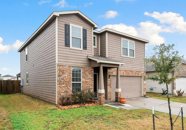Photo 3 of Single family home for sale at 6727 Dayridge Ln, Houston, TX 77048 | MLS# 96125346 | Listing updated on 2026-10-03