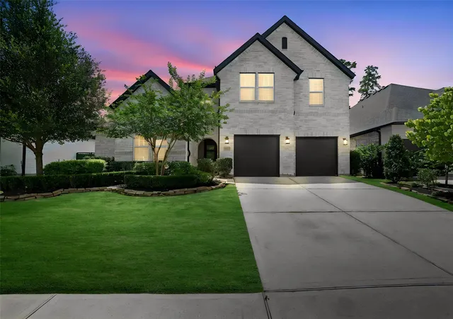 Photo 3 of Single family home for sale at 28410 Sunrise View Dr, Spring, TX 77386 | MLS# 62368754 | Listing updated on 2026-09-21