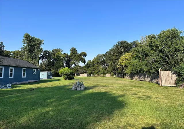 Photo 2 of Land for sale at 4211 Kashmere St, Houston, TX 77026 | MLS# 14120700 | Listing updated on 2026-09-22
