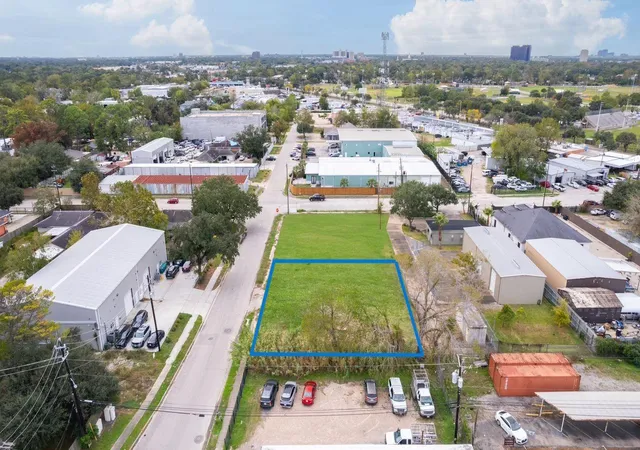 Photo 3 of Land for sale at 8021 Dunlap St, Houston, TX 77074 | MLS# 22740110 | Listing updated on 2026-09-09