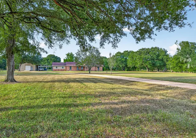 Photo 3 of Single family home for sale at 10704 Buls Rd, East Bernard, TX 77435 | MLS# 16476383 | Listing updated on 2026-09-18
