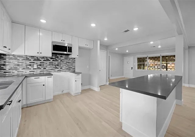 Photo 2 of Single family home for sale at 1308 Susan St, Pasadena, TX 77506 | MLS# 11398290 | Listing updated on 2026-09-11