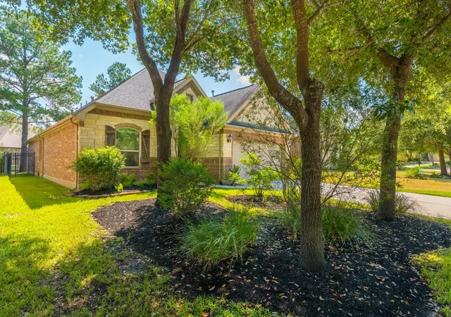 Photo 1 of Single family home for sale at 71 Sawbridge Cir, Spring, TX 77389 | MLS# 82465162 | Listing updated on 2026-09-04