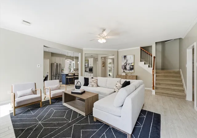 Photo 2 of Single family home for sale at 3010 Peekskill Ct, Pearland, TX 77584 | MLS# 27710168 | Listing updated on 2026-09-26