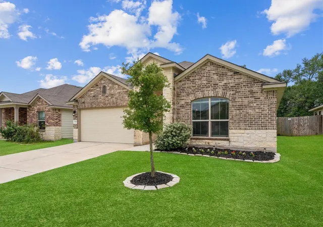 Photo 4 of Single family home for sale at 1939 Thorndyke Ln, Bryan, TX 77807 | MLS# 53780626 | Listing updated on 2026-09-18