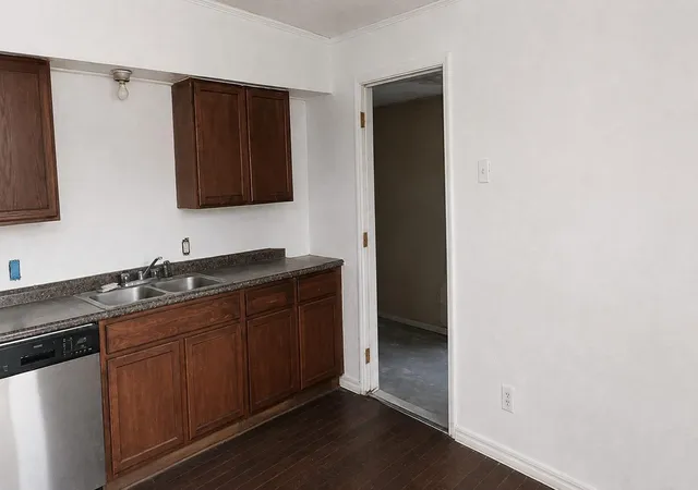 Photo 1 of Single family home for sale at 11412 Elam Cir, Balch Springs, TX 75180 | MLS# 26518090 | Listing updated on 2026-09-05