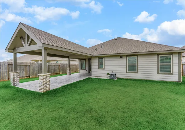 Photo 1 of Single family home for sale at 211 Garnett St, Magnolia, TX 77354 | MLS# 12939992 | Listing updated on 2026-09-22