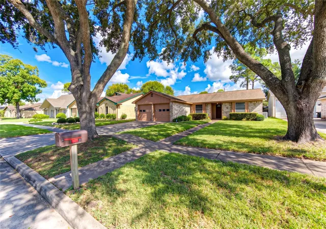 Photo 1 of Single family home for sale at 12230 Meadowdale Dr, Meadows Place, TX 77477 | MLS# 17314050 | Listing updated on 2026-09-26