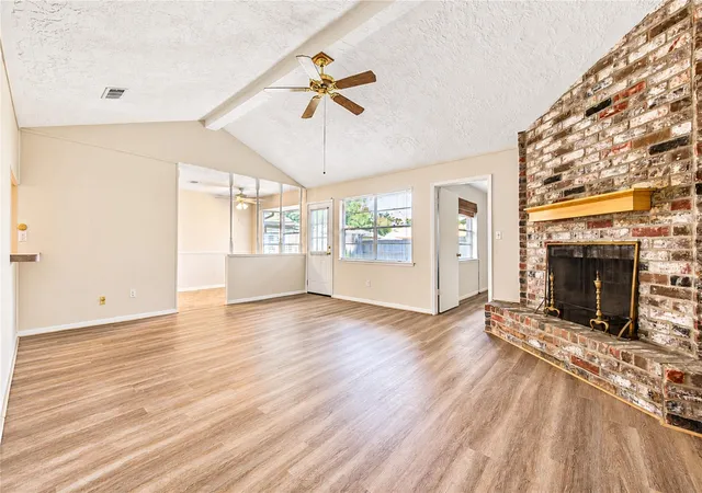 Photo 4 of Single family home for sale at 12230 Meadowdale Dr, Meadows Place, TX 77477 | MLS# 17314050 | Listing updated on 2026-09-26