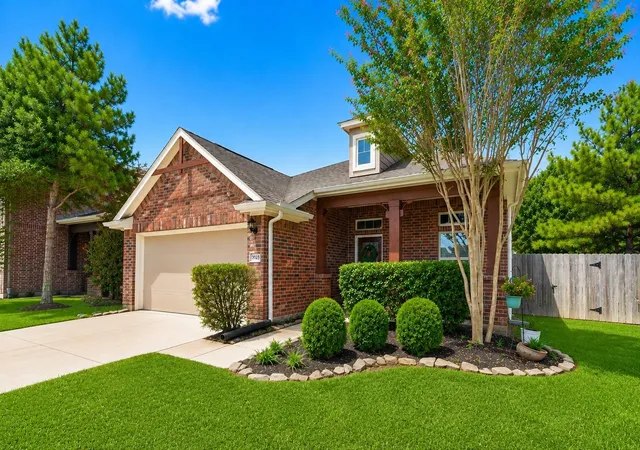 Photo 1 of Sale Pending at 17023 Rye Harbor Ct, Humble, TX 77346 | MLS# 17840719 | Listing updated on 2026-09-16