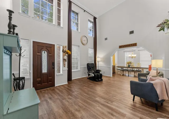 Photo 2 of Single family home for sale at 1407 Pine Meadow Ct, Pearland, TX 77581 | MLS# 77902585 | Listing updated on 2026-09-15