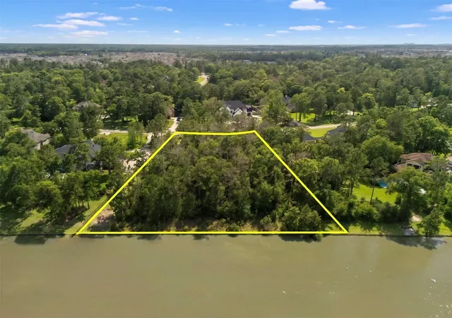 Photo 3 of Land for sale at 3318 W Benders Landing Blvd, Spring, TX 77386 | MLS# 77849807 | Listing updated on 2026-09-04